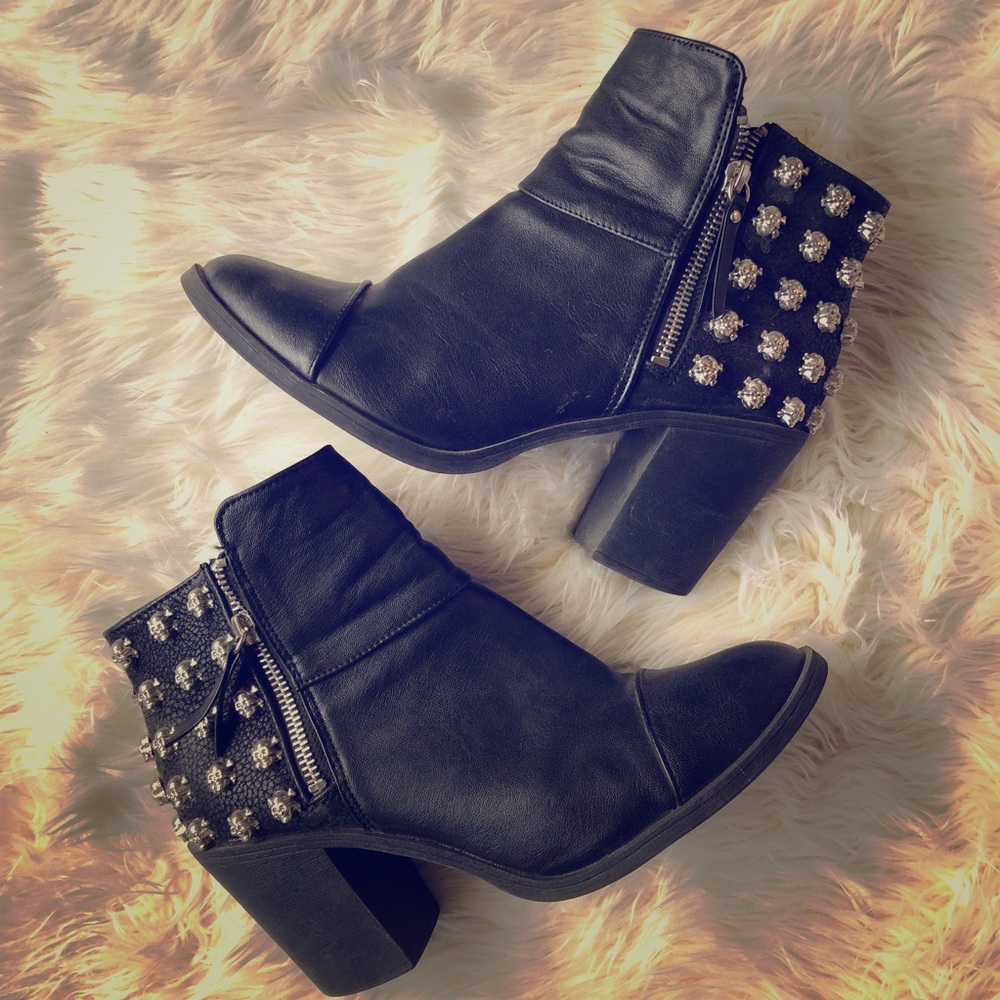 Skull studded ankle boots booties 40 black